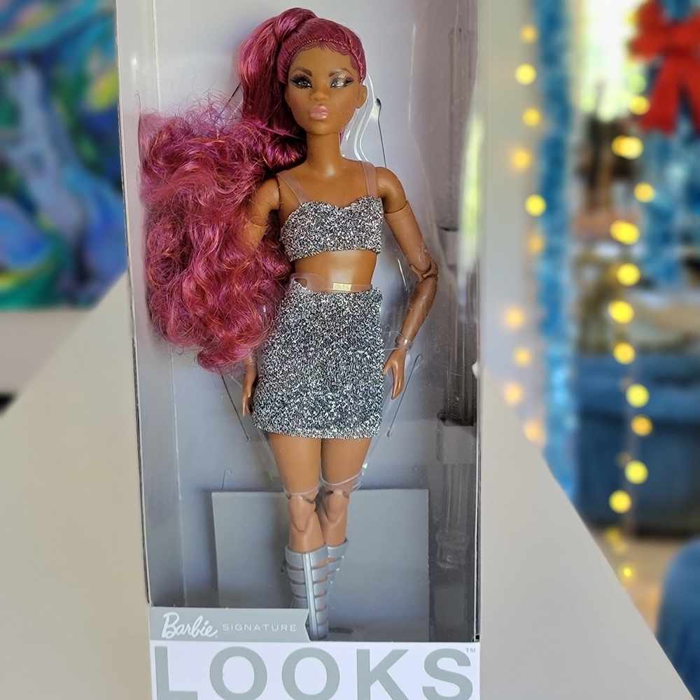 Barbie signature looks model number 7